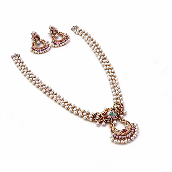Gold_Tone_Pearl_Necklace_Set_For_Women