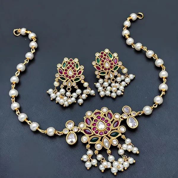Gold-Tone_Kundan_Pearl_Choker_Necklace_Set_For_Women