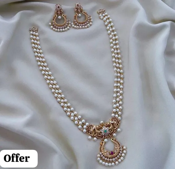 Gold_Tone_Pearl_Necklace_Set_For_Women