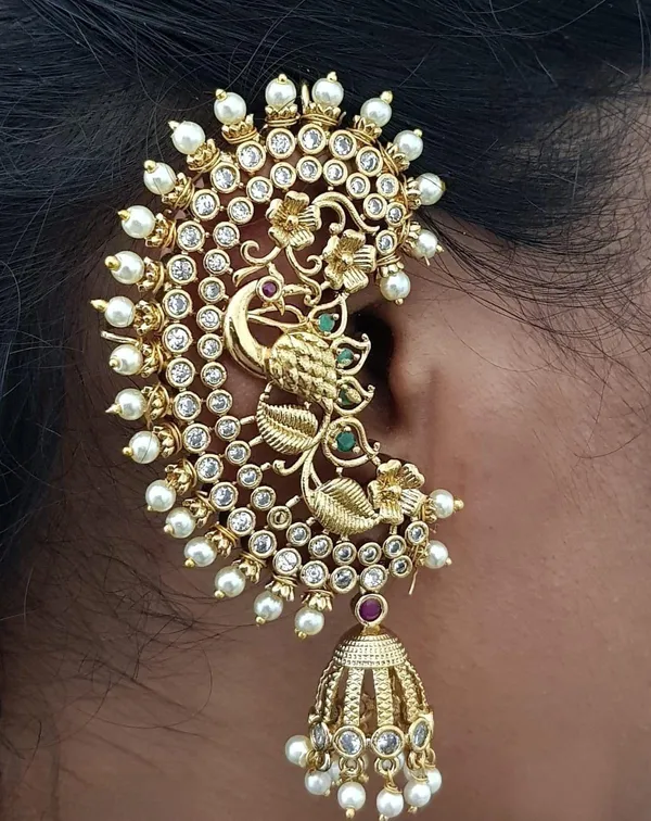 Gold_Tone_Kundan_Pearl_Chandbali_Earrings_For_Women