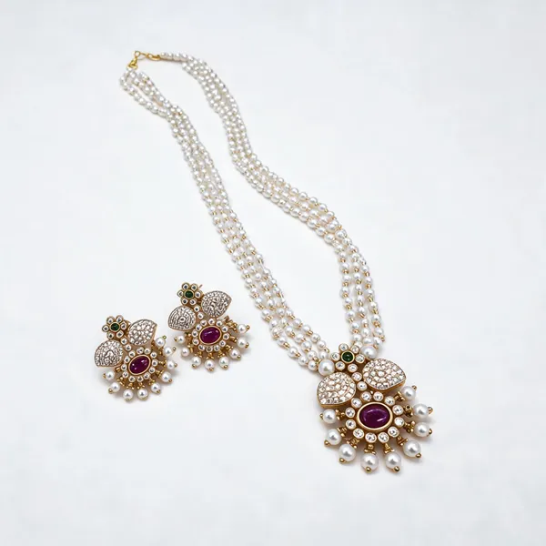 Silver_Tone_Pearl_Necklace_Set_For_Women