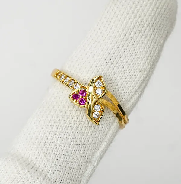 Premium_Gold_Plated__Floral_Stone_Ring_For_Women