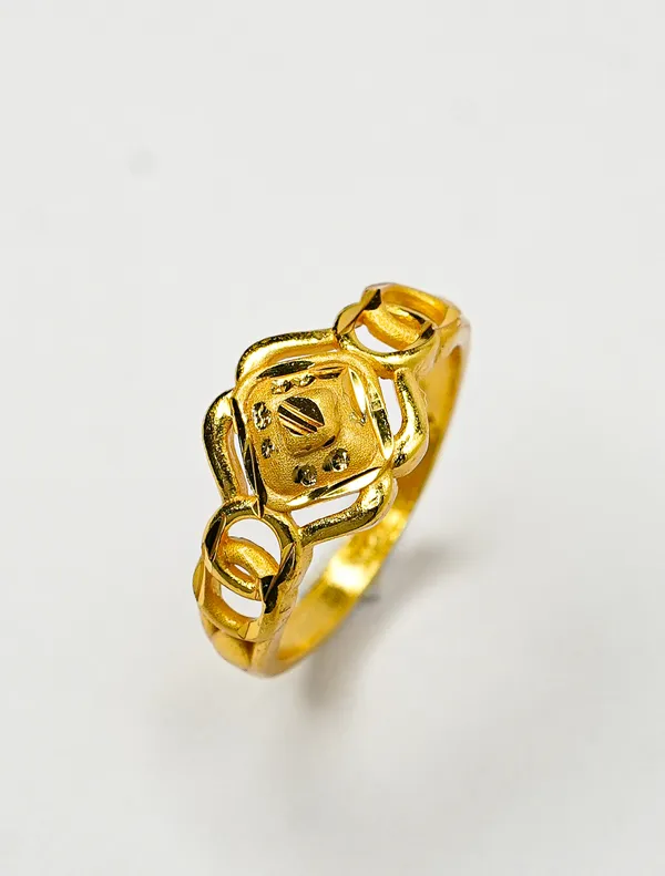 Premium_Gold_Plated__Geometric_Statement_Ring_For_Women
