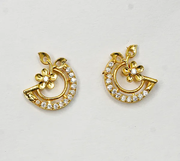 Premium_Gold_Plated__Floral_Crystal_Hoop_Earrings_For_Women
