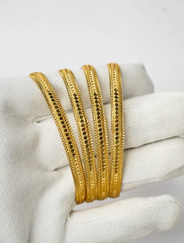 Premium_Gold_Plated__Textured_Bangle_Set_Of_4_For_Women
