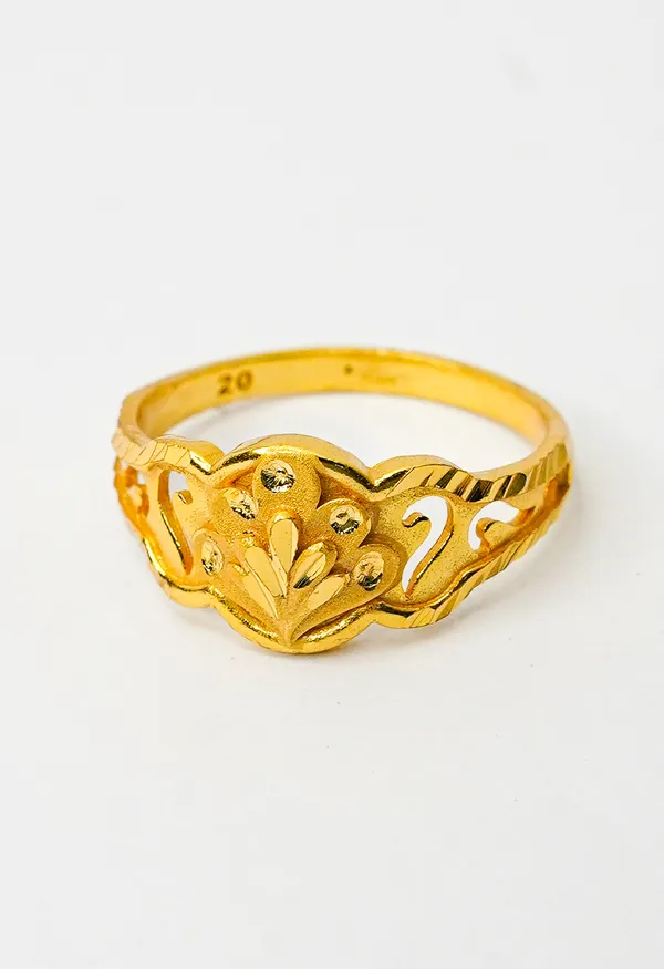 Premium_Gold_Plated__Floral_Design_Ring_For_Women