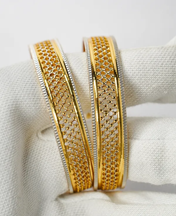 Gold_Silver_Brass_Dual-Tone_Textured_Bangle_Set_Of_2_For_Women
