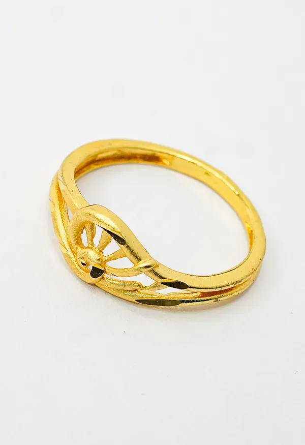 Premium_Gold_Plated__Decorative_Ring_For_Women