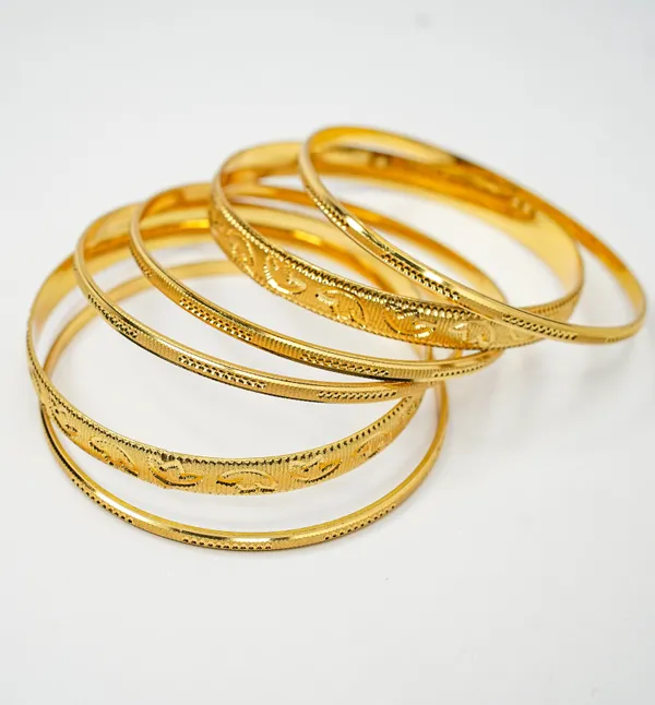 Premium_Gold_Plated__Traditional_Bangle_Set_Of_6_For_Women