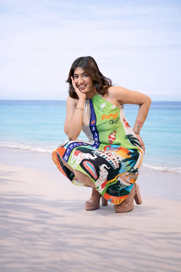 Beach_Club_Halter_Neck_Shift_Dress