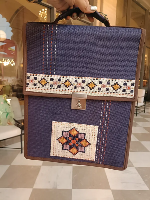 Navy_Blue_Jute_Laptop_Bag_Professionals_&_Students