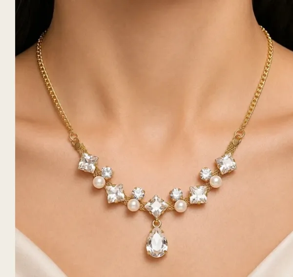 White_Metal_Necklace_Women