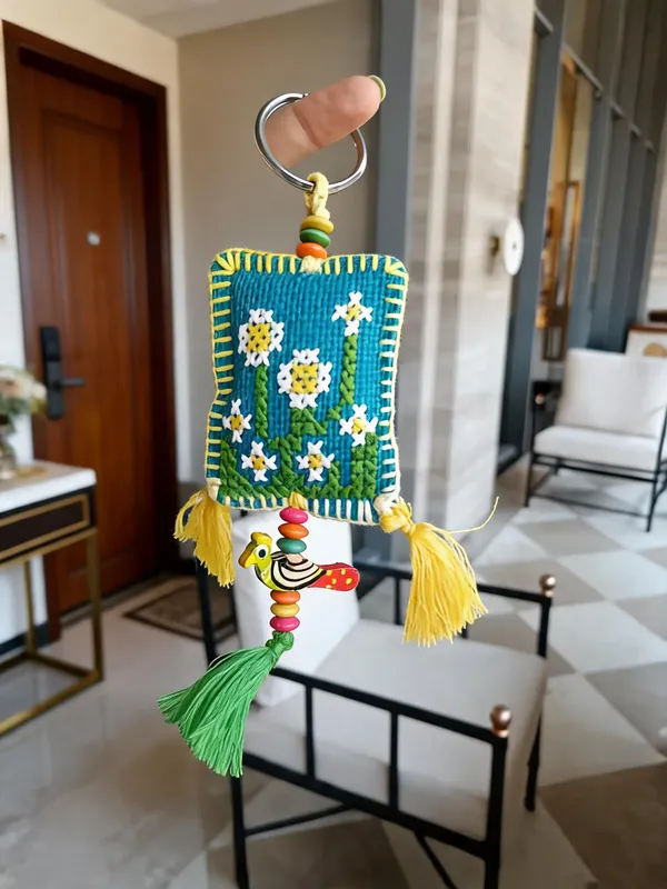 Blue_Jute_Keychain_General_Gifting