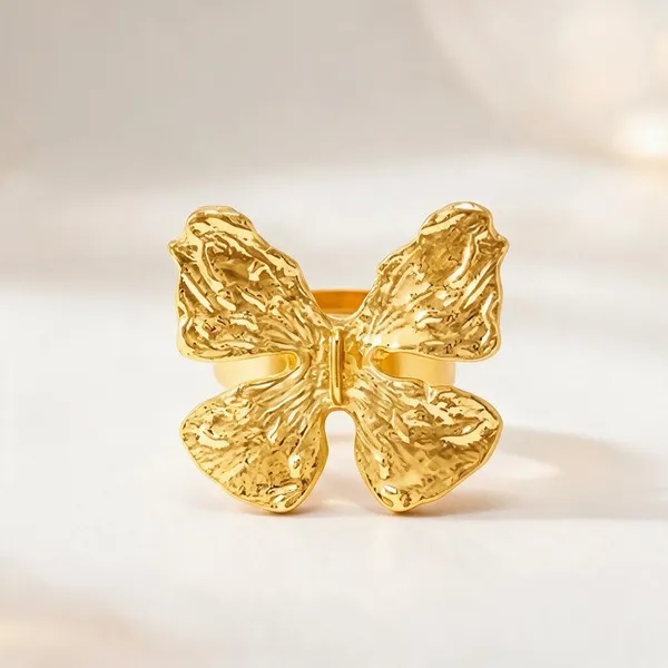 Yellow_Metal_Ring_Women