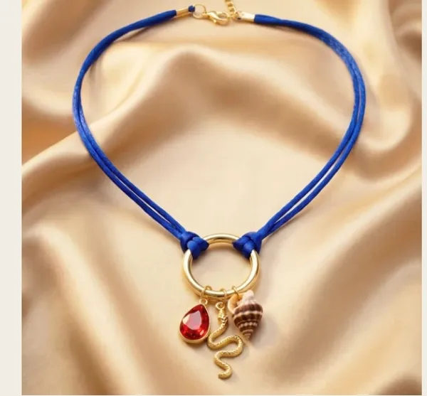 Blue_Metal_Necklace_Women