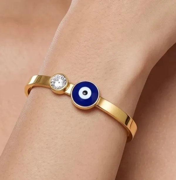 Blue_Metal_Bracelet_Women