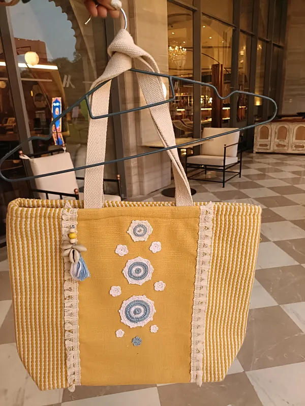 Mustard_Yellow_Jute_Hand_Bag_Women