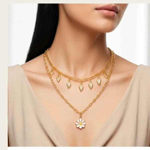Gold_Metal_Necklace_Women