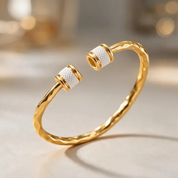 Gold_Metal_Bracelet_Women