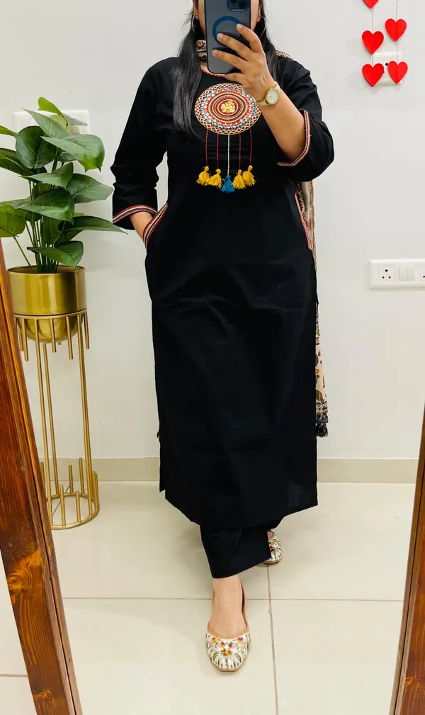 Black_Embroidered_Kurta_Pant_Dupatta_Set_for_Women