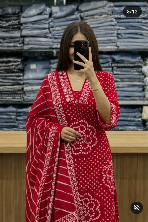 Red_Printed_Straight_Kurta_Set_for_Women