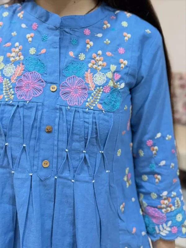 Blue_Floral_Embroidered_Straight_Kurta_Set_for_Women