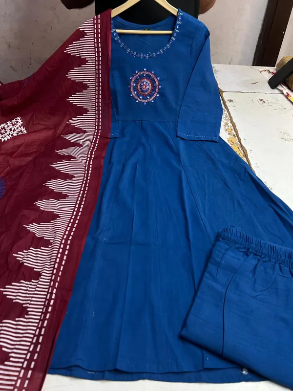 Blue_Anarkali_Kurta_Set_With_Dupatta_for_Women