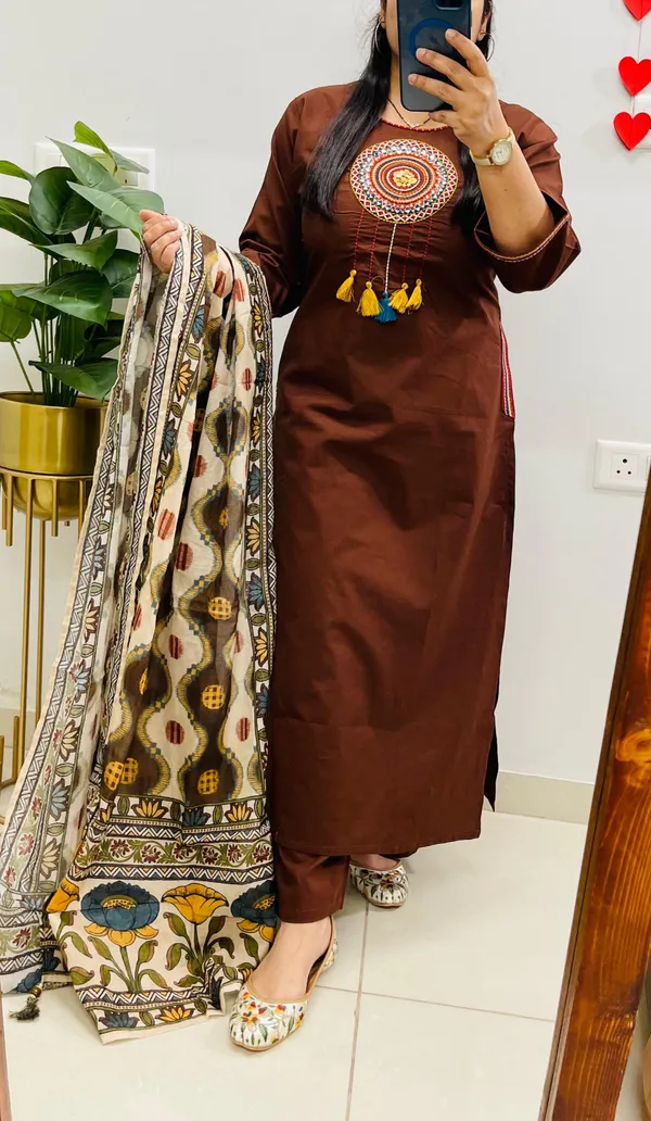 Brown_Straight_Printed_Kurta_Set_for_Women