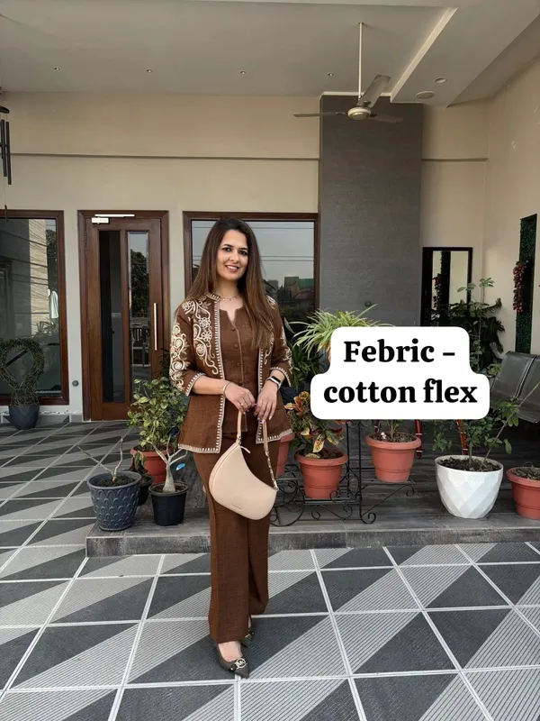 Brown_Cotton_Flex_Embroidered_Kurta_Set_for_Women