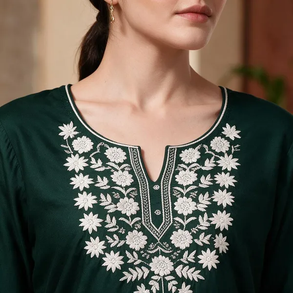 Green_Floral_Embroidered_Straight_Short_Kurta_For_Women