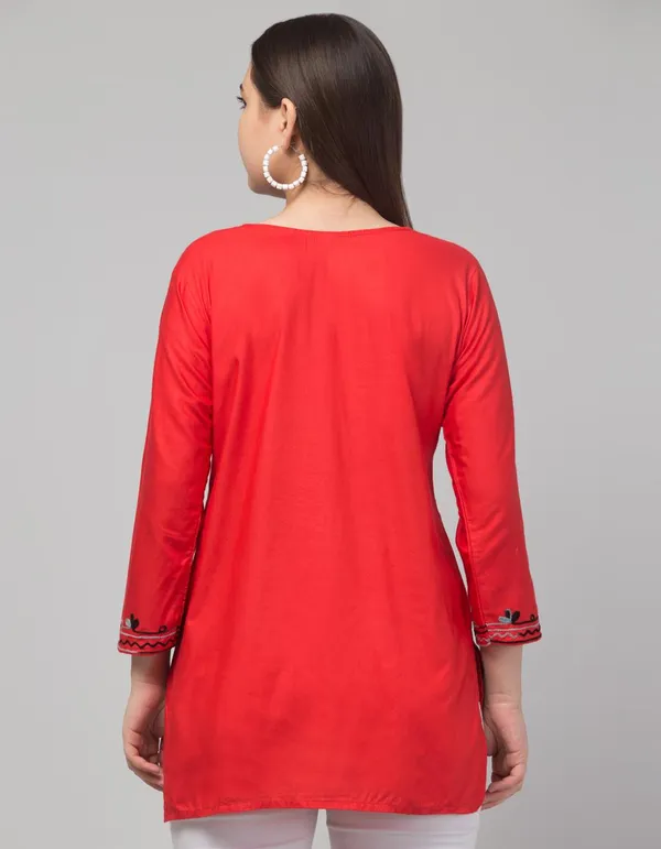 Red_Floral_Printed_Straight_Short_Kurta_For_Women
