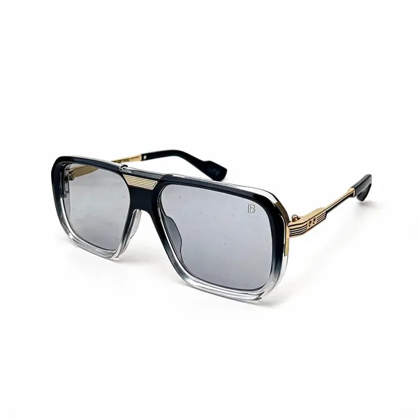Black_Metal_Sunglasses_For_Women