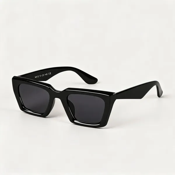Black_Plastic_Sunglasses_For_Women