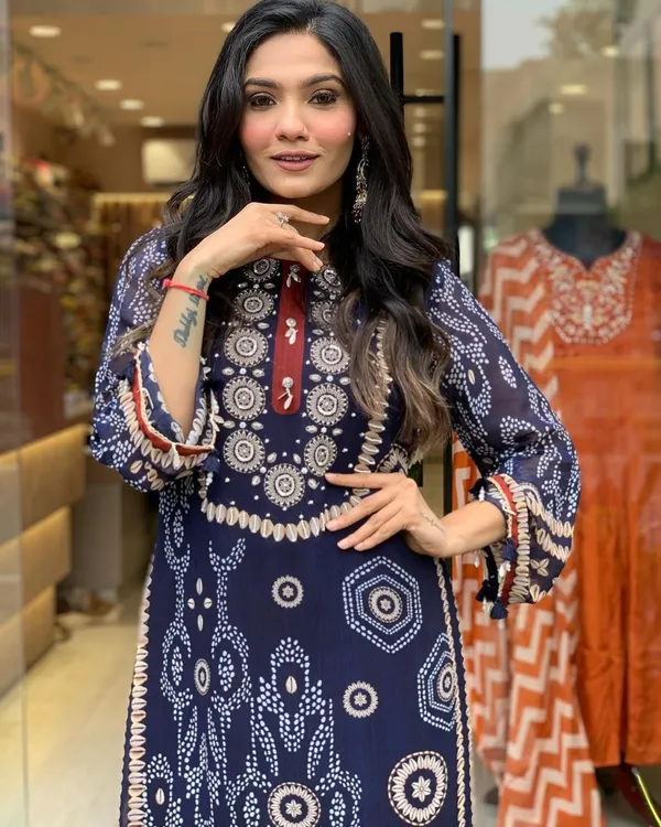 Navy_Printed_Straight_Kurti_for_Women