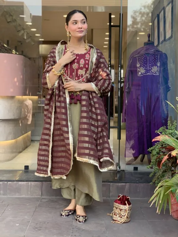 Olive_Roman_Straight_Embroidered_Kurta_With_Pant_And_Dupatta_For_Women