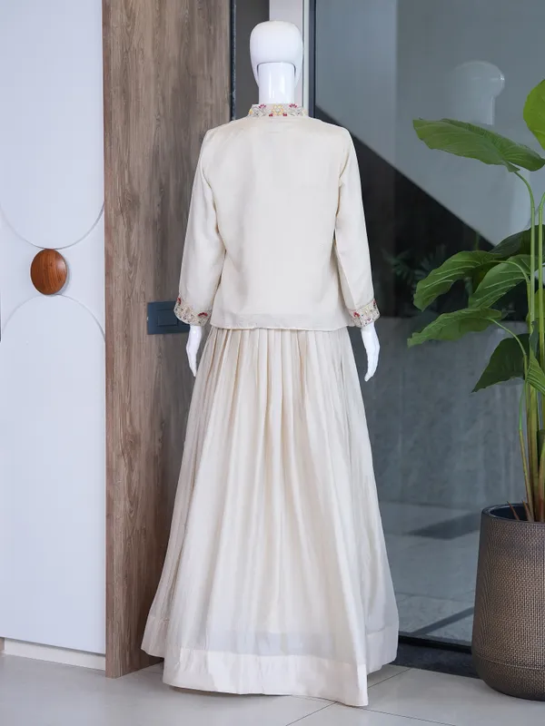Cream_Zuzu_Silk_Anarkali_Embroidered_Lehenga_Set_For_Women