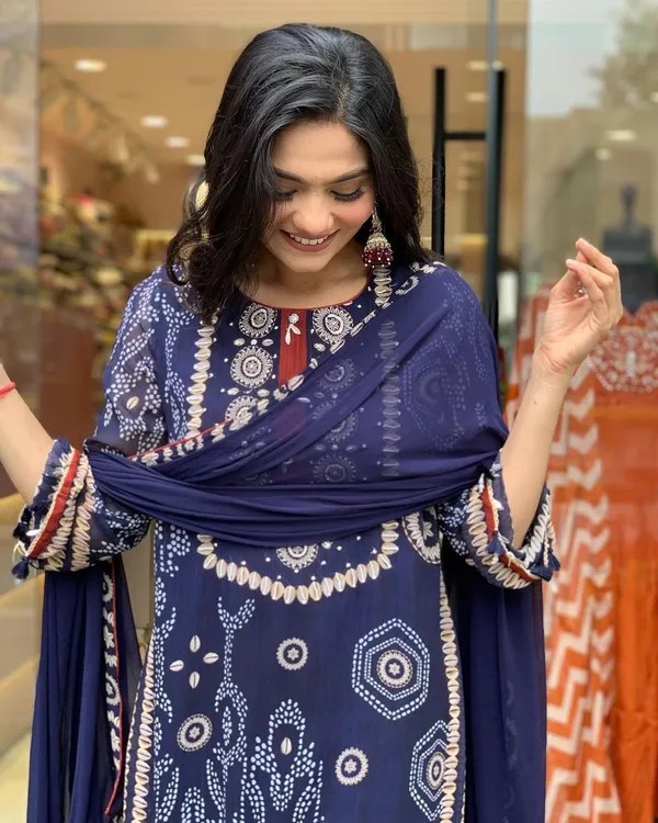 Navy_Printed_Straight_Kurti_for_Women