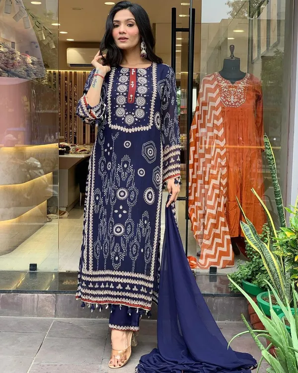 Navy_Printed_Straight_Kurti_for_Women