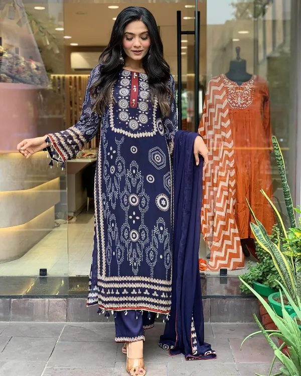 Navy_Printed_Straight_Kurti_for_Women