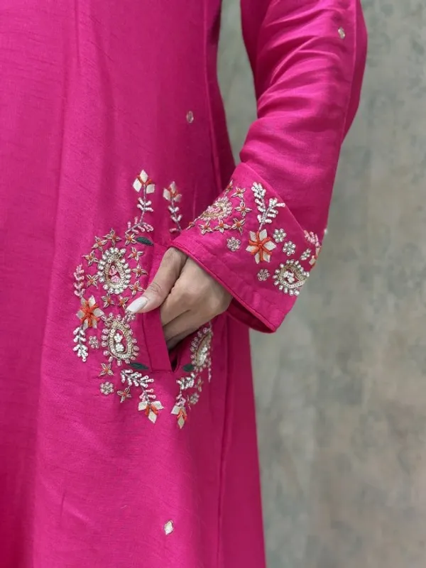 Pink_Rayon_Kurta_With_Pant_And_Dupatta_Set_For_Women
