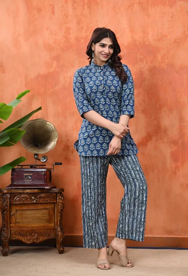 Blue_Cotton_Printed_Tunic_With_Palazzo_Co-Ord_Set_For_Women