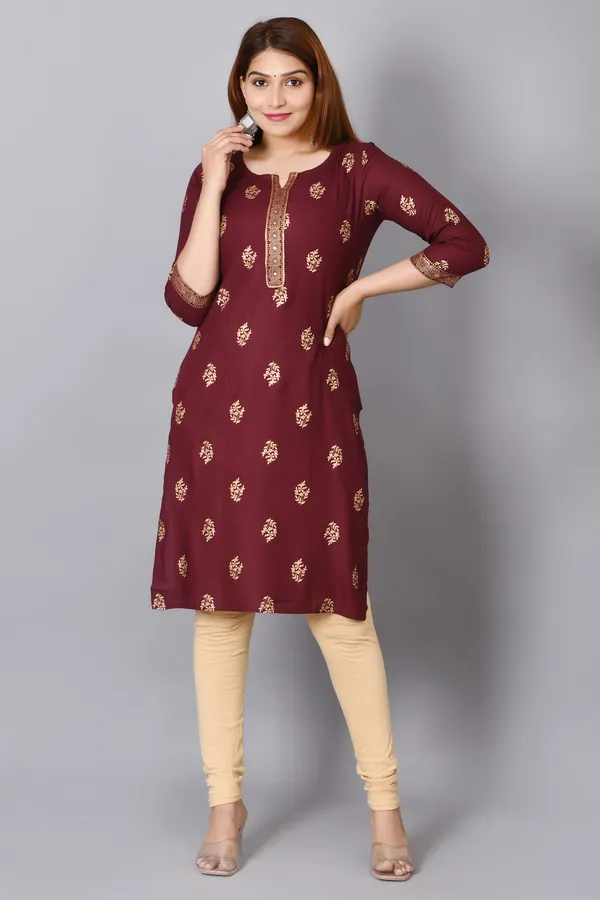 Rayon_Straight_Kurta_For_Woman_Foil_Print_Round_Neck_Kurti_Knee_Lenght_Kurti_With_3_4_Sleeves_Maroon