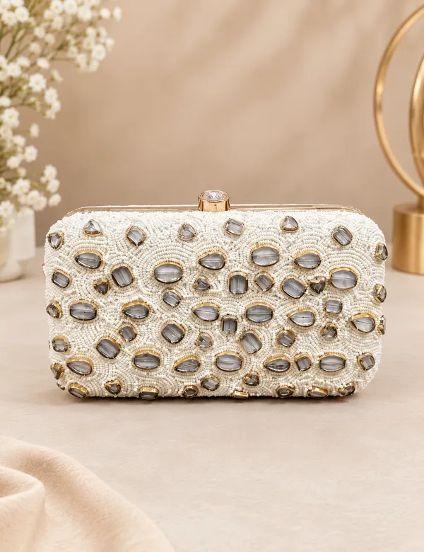 Elegant_Ivory_Beaded_Clutch_Bag_with_Stone_Embellishments