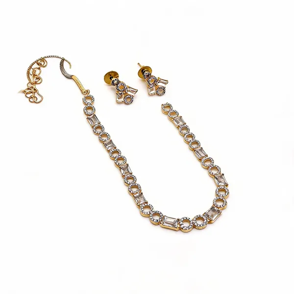 Gold_Silver_Brass_Necklace_And_Earrings_Set_For_Women