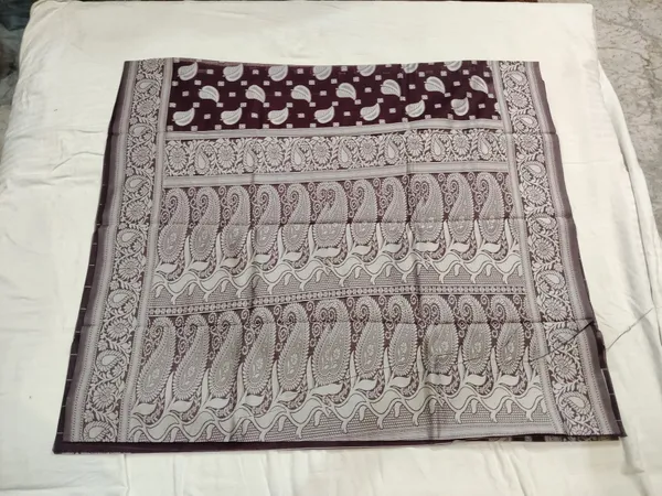 Maroon_Silk_Printed_Paisley_Floral_Saree_For_Women