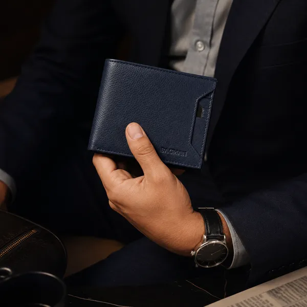 Blue_Textured_Genuine_Leather_Bi-Fold_Wallet_For_Men