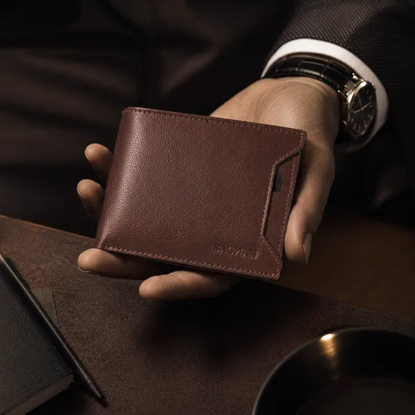 Maroon_Textured_Genuine_Leather_Bi-Fold_Wallet_For_Men