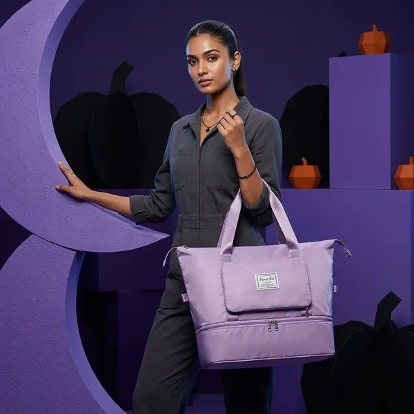 Lavender_Travel_Tote_Bag_With_Shoe_Compartment