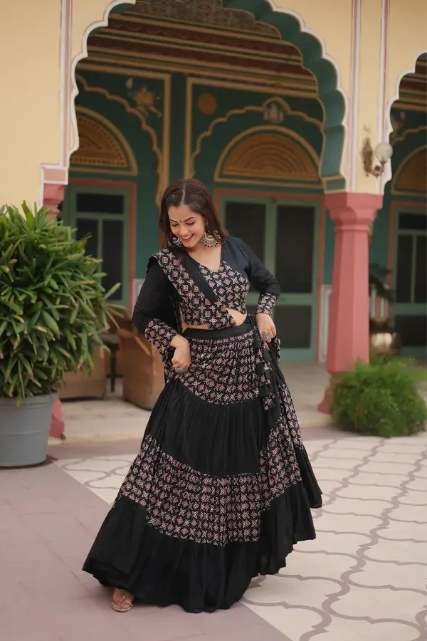 Digital_Patola_Print_Traditional_Lehenga_Choli