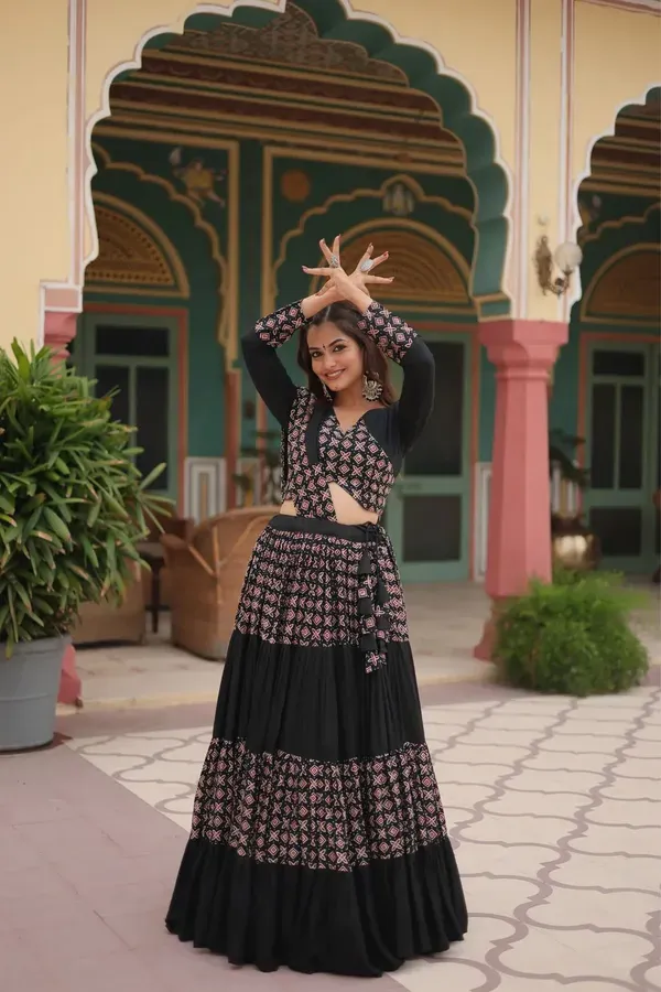 Digital_Patola_Print_Traditional_Lehenga_Choli